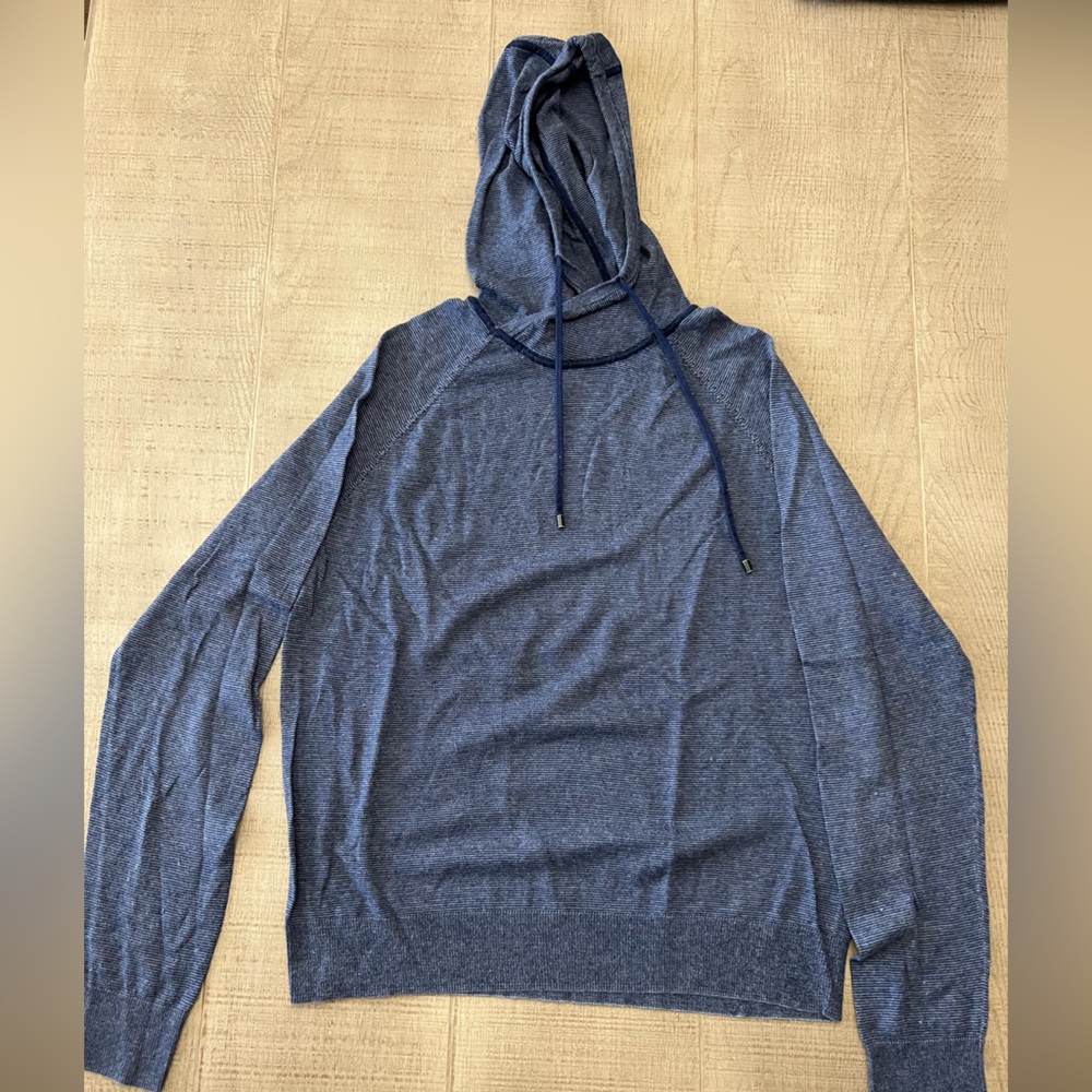 Vince Men's Blue Sweater